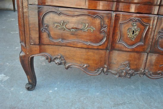 Comò Sauteuse Balestra In Noce Diciottesimo Piano In Marmo