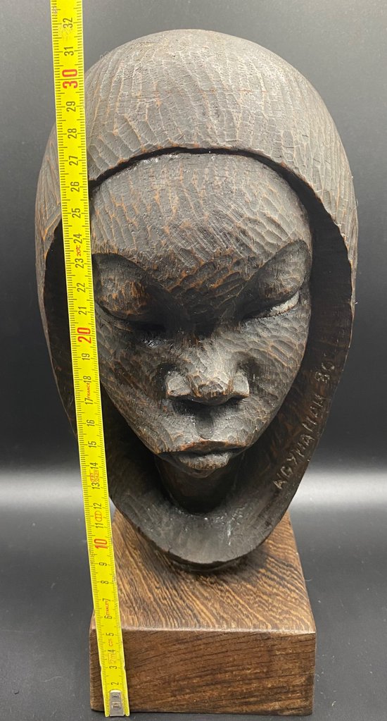BUSTO IN LEGNO INTAGLIATO 1980