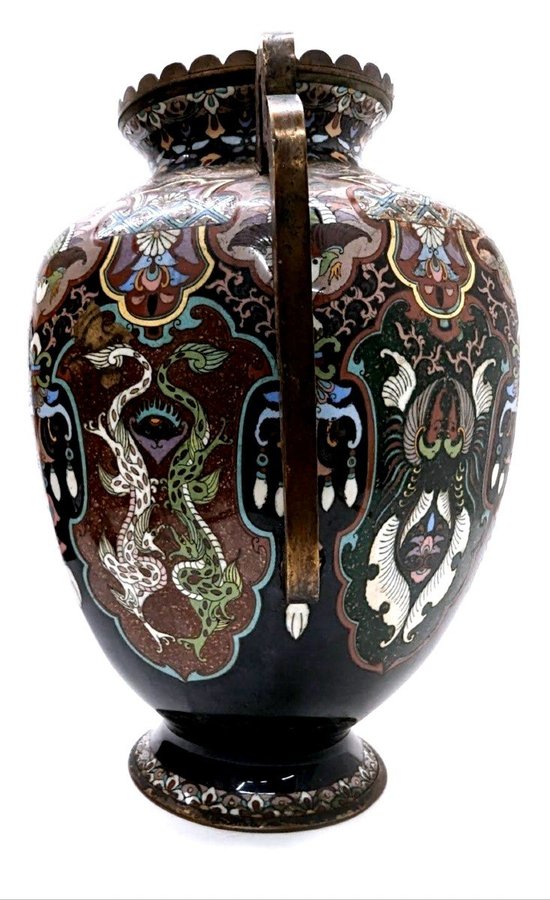 Vases En Cloisonné Aux Myosotis .