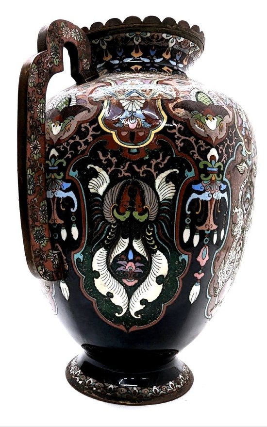 Vases En Cloisonné Aux Myosotis .
