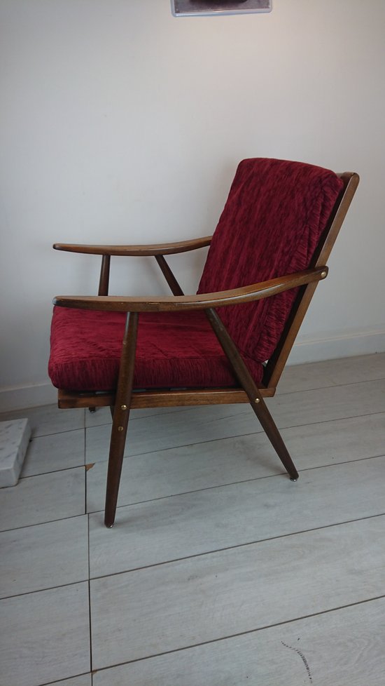 Thonet Boomrang armchair red fabric