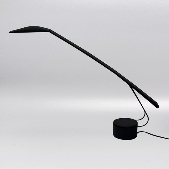 1980 "Dove" Tischlampe von Barbaglia & Colombo für PAF Studio. Hergestellt in Italien