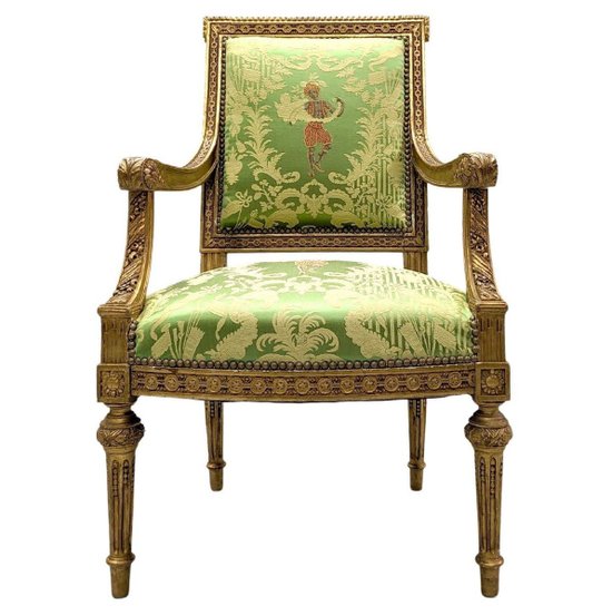 Poltrona In Legno Dorato Stile XIX Luigi XVI Rifoderata Con Un Tessuto Di Chez Rubelli