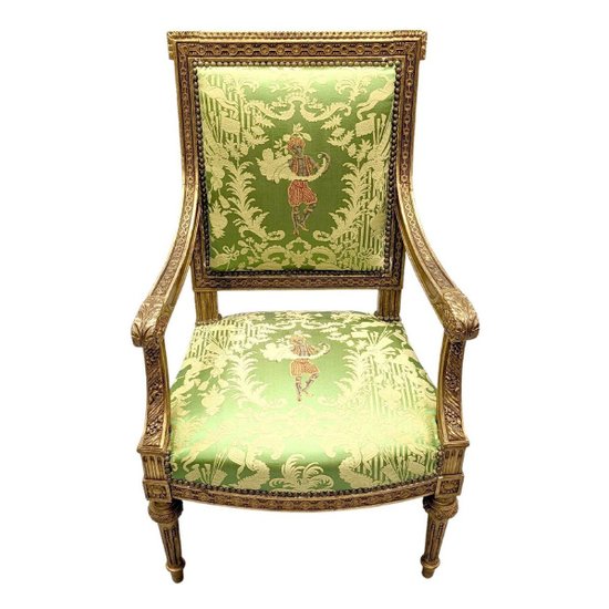 Poltrona In Legno Dorato Stile XIX Luigi XVI Rifoderata Con Un Tessuto Di Chez Rubelli