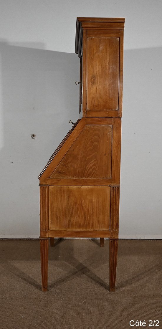Bureau de Pente Vitrine in solid Acacia, Louis XVI style – 1st part of the 19th century