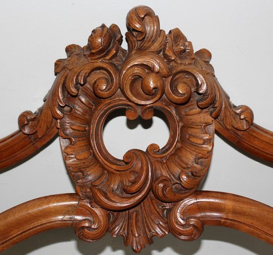 Console en Noyer Blond massif, de style Louis XV, époque Napoléon III - Milieu XIXe