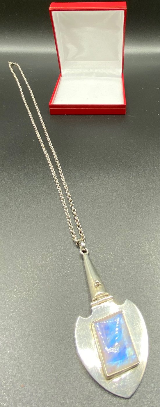 PENDENTE IN ARGENTO E LABRADORITE