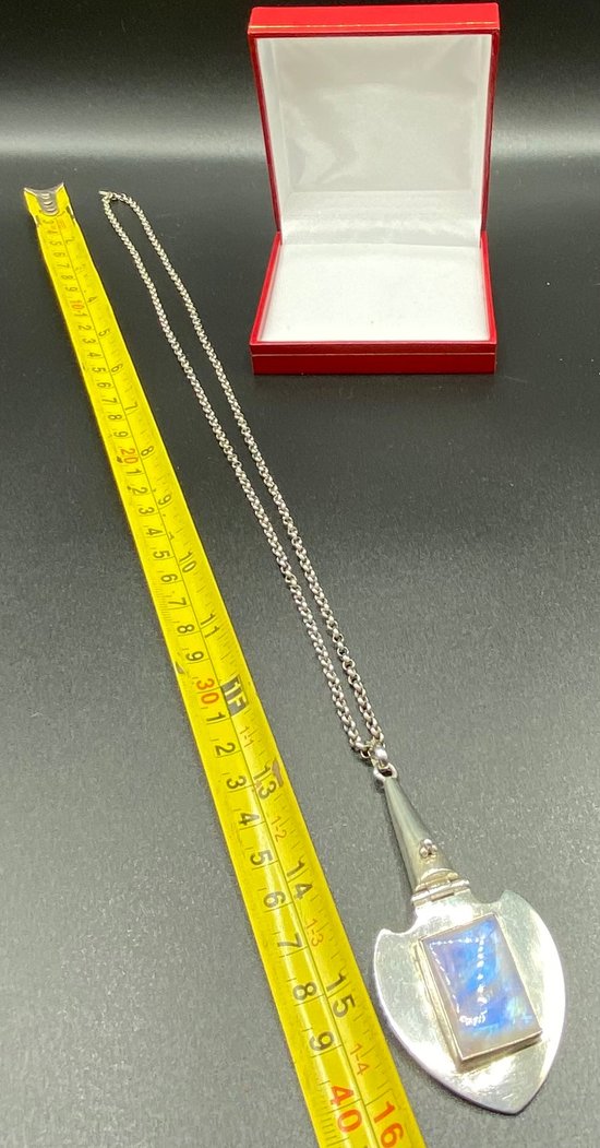 PENDENTE IN ARGENTO E LABRADORITE