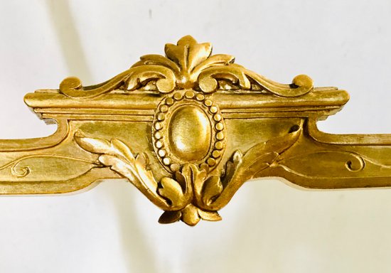 Pair of gilded wooden chairs