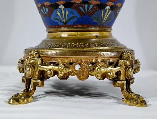 Vaso in Bronzo Dorato e Smalti - Fine XIX Secolo
