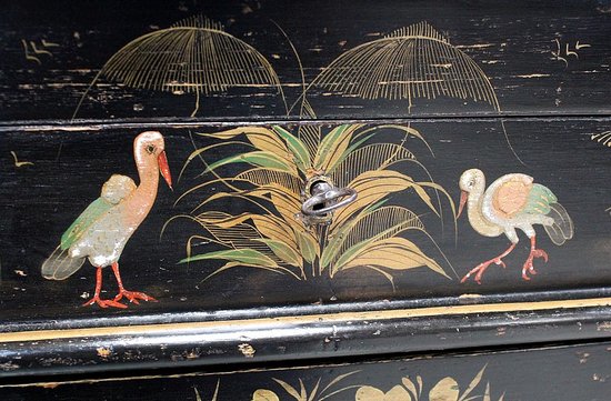 Piccola operaia in legno annerito e decorazioni asiatiche, periodo Napoleone III - XIX secolo