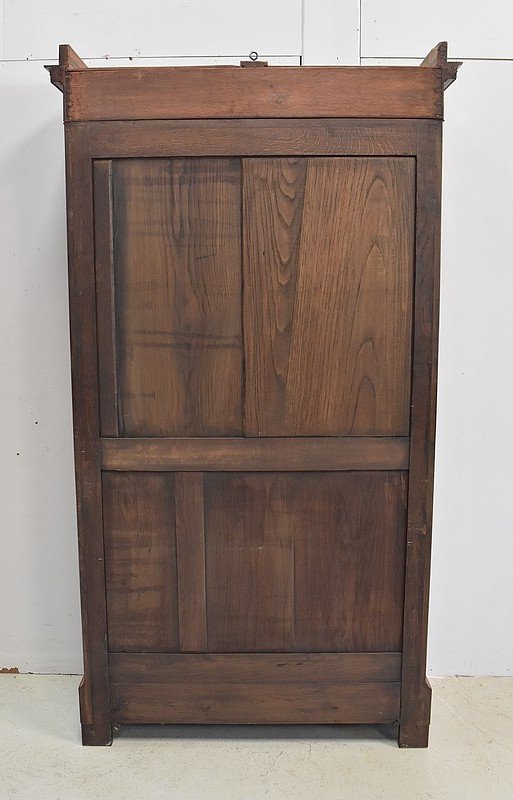 Small Mahogany veneered display case, Restoration period - Mid 19th century