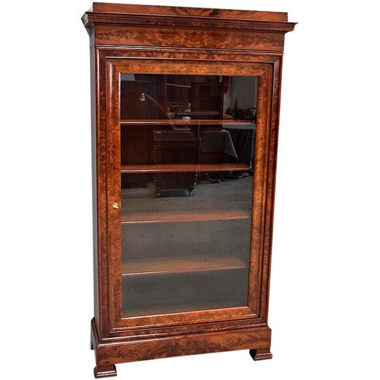 Small Mahogany veneered display case, Restoration period - Mid 19th century