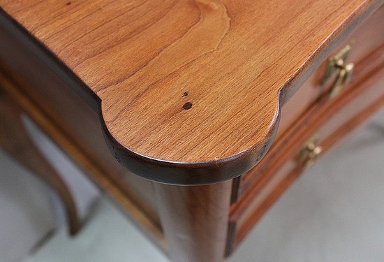 Petite Commode dite Perruquière, en Merisier, de style Louis XV - Début XXe