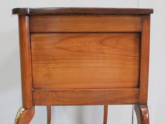 Petite Commode dite Perruquière, en Merisier, de style Louis XV - Début XXe