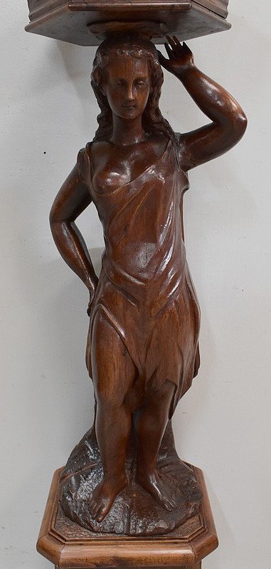 Sculpture in Chestnut forming a planter - End of XIXth century