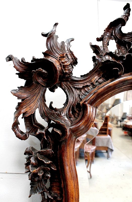 Solid walnut Rocaille mirror, Louis XV style - 1900