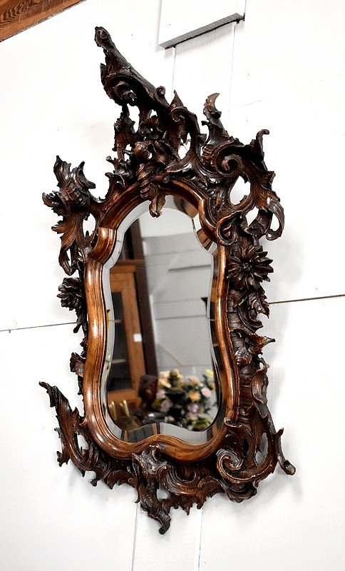 Solid walnut Rocaille mirror, Louis XV style - 1900