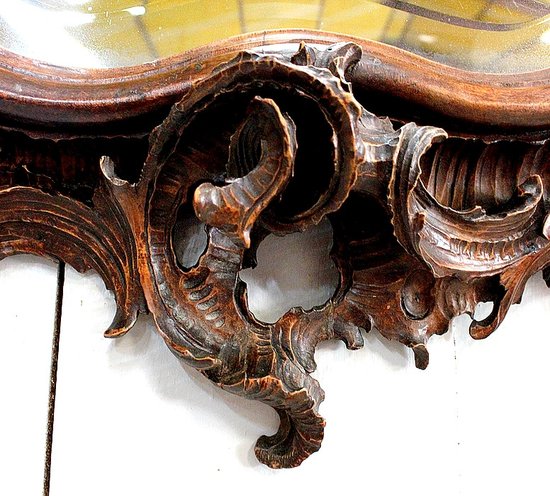 Solid walnut Rocaille mirror, Louis XV style - 1900