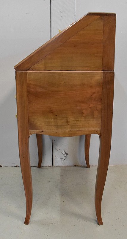 Small sloping desk in cherry wood, Louis XV style - End of XIXth century