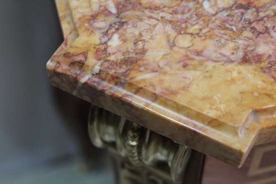 Commode Sauteuse en Acajou, style Transition Louis XV / Louis XVI – Début XXe