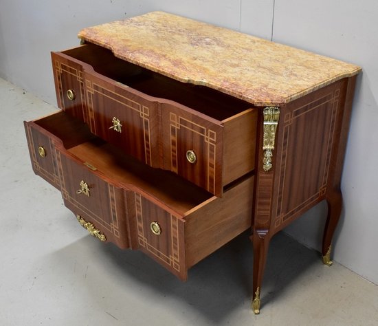 Commode Sauteuse en Acajou, style Transition Louis XV / Louis XVI – Début XXe
