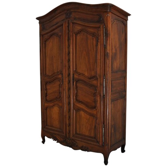 Louis XV Provenzalischer Kleiderschrank Achtzehntes Mal In Nussbaum