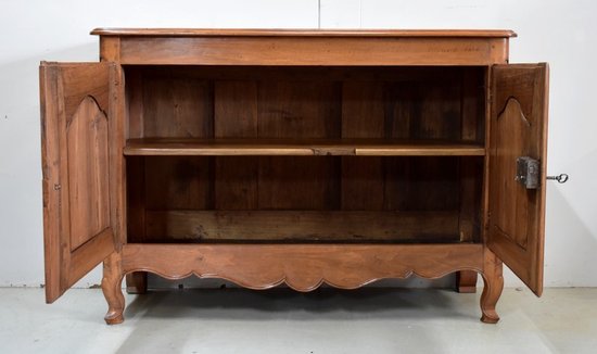 Buffet de Boiserie en Noyer, goût Transition – XVIIIe