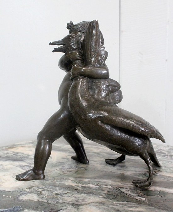 Bronzo di Putto che regge un'oca, di A. Collas - XIX secolo
