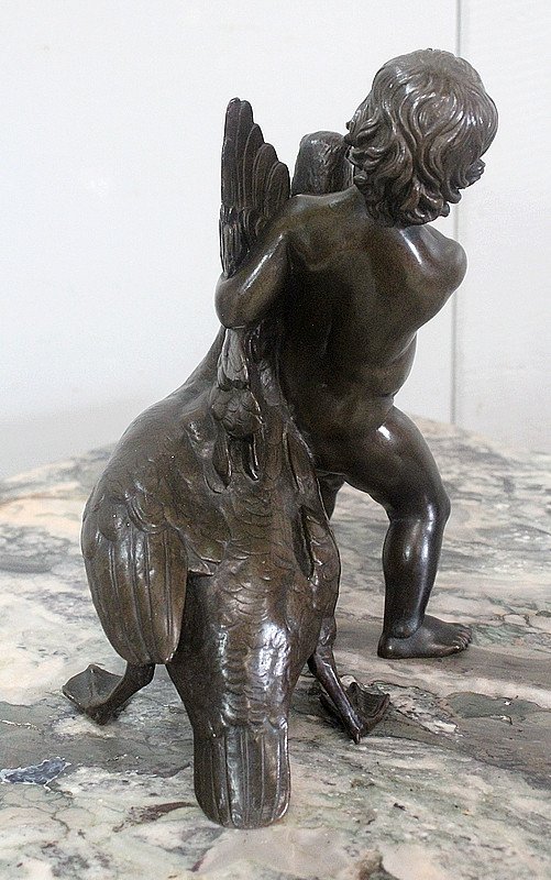 Bronzo di Putto che regge un'oca, di A. Collas - XIX secolo
