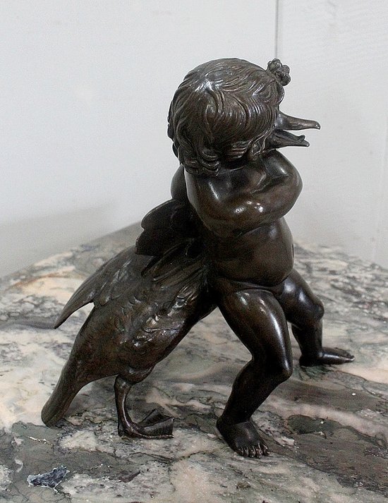 Bronzo di Putto che regge un'oca, di A. Collas - XIX secolo