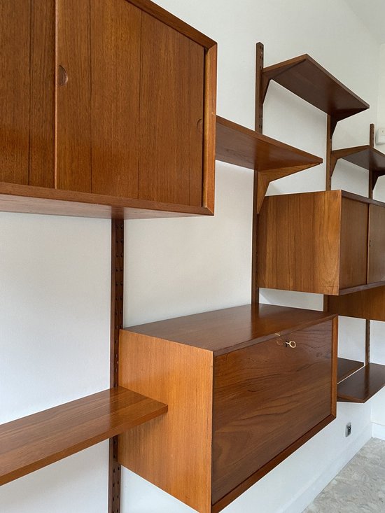 Cadovius set "Royal System" 4 Colonne in teak, 1970