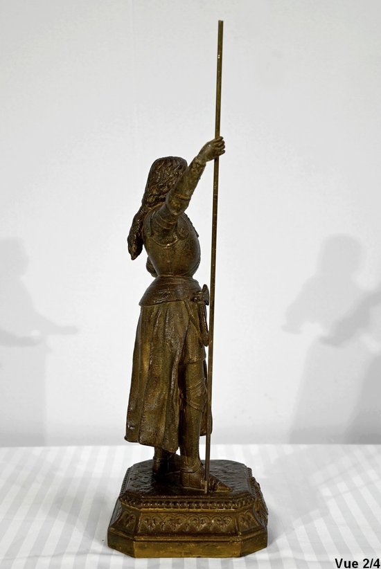 Spelter von Jeanne d'Arc Victorious, signiert A. Foulon - Ende des 19. Jahrhunderts