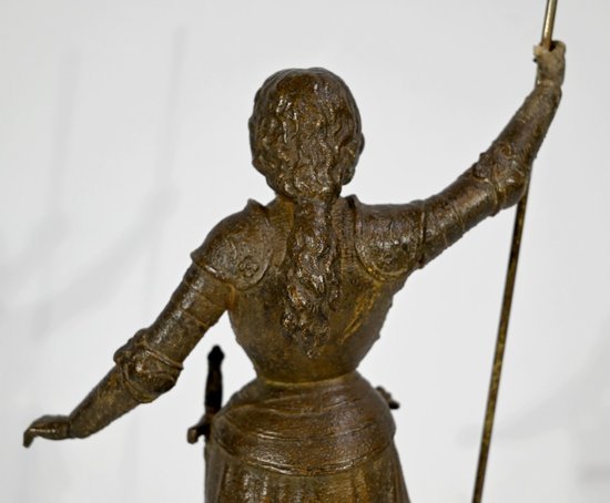 Spelter von Jeanne d'Arc Victorious, signiert A. Foulon - Ende des 19. Jahrhunderts