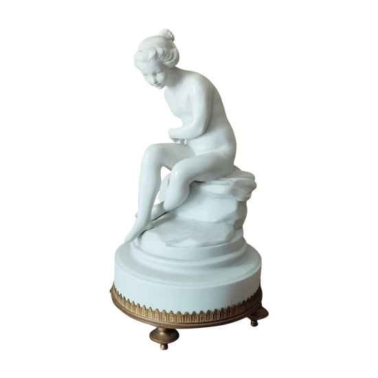 Biscuit porcelain psyche after a work by falconnet - Late 19th early 20th century.