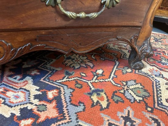 COMMODE DE PORT 18ème DE FORME TOMBEAU