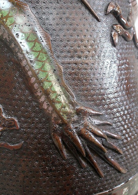Bedeutende Cloisonné-Vase aus Kupfer, chinesischer Herkunft - Ende des 19. Jahrhunderts