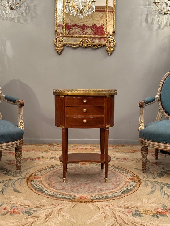 Table de Salon En Acajou d'Epoque Louis XVI Vers 1780