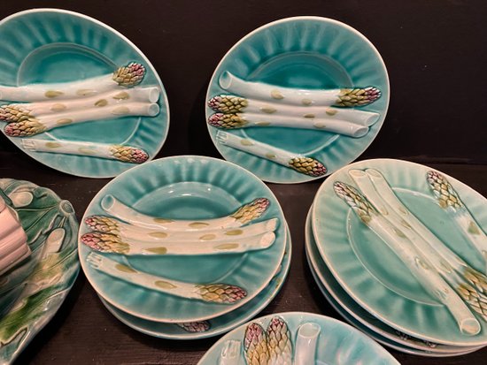 It's the season!Keller and Guérin art nouveau asparagus service