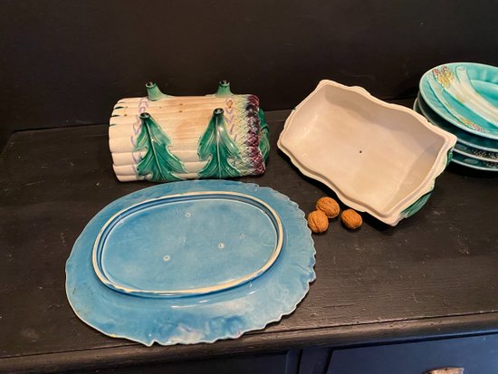 It's the season!Keller and Guérin art nouveau asparagus service