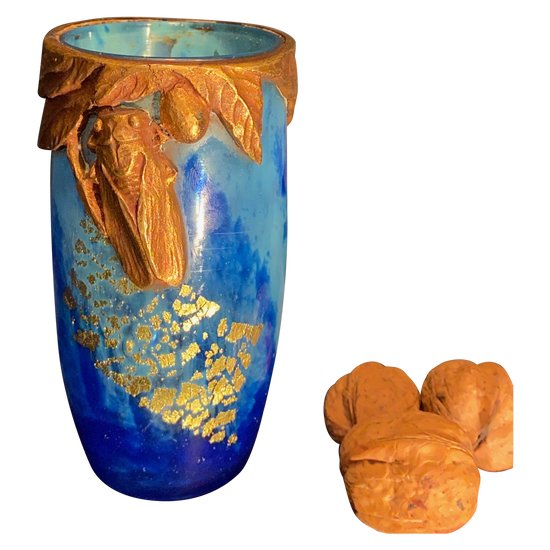 Daum vase with cicada, Nancy school art nouveau vase