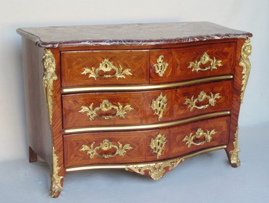 Commode Régence, XVIIIe Siècle.