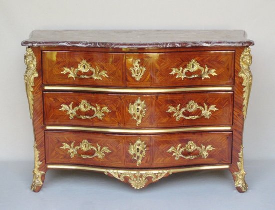 Commode Régence, XVIIIe Siècle.