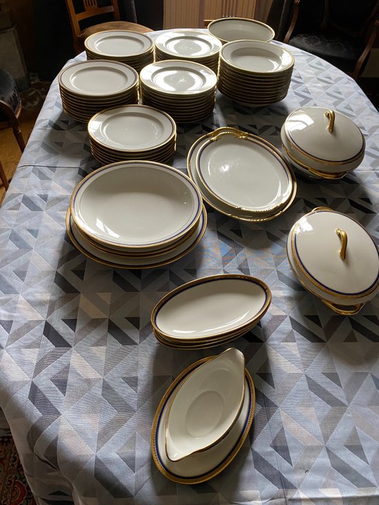 Table service 47 plates, Limoges