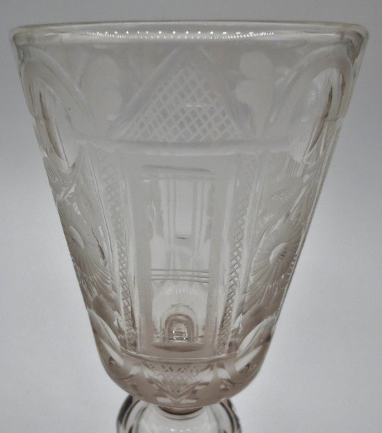 Verre à Jambe XVIIIe Siècle.