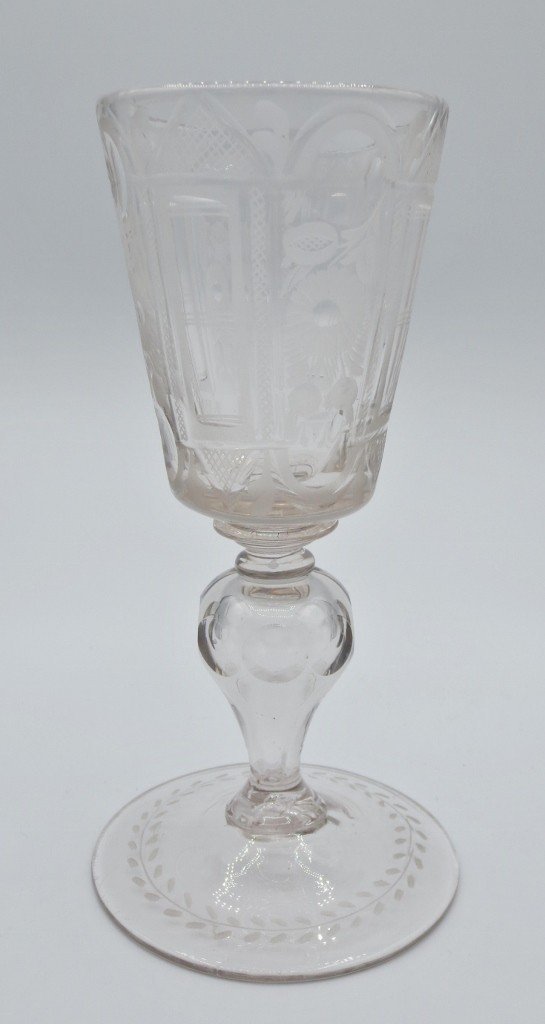 Verre à Jambe XVIIIe Siècle.