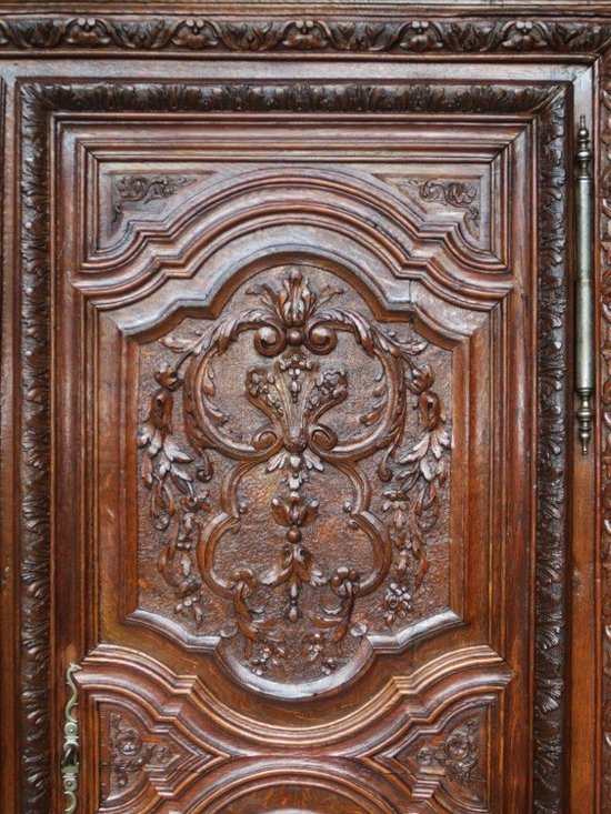 18th Century Wardrobe.