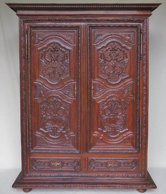 18th Century Wardrobe.