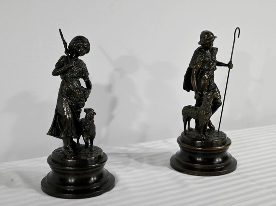 Bronzi “Il pastore e la pastorella”, firmati Laurini, secondo L & F. Moreau – Inizio XX secolo