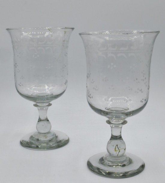 Paire De Vases Louis Philippe.